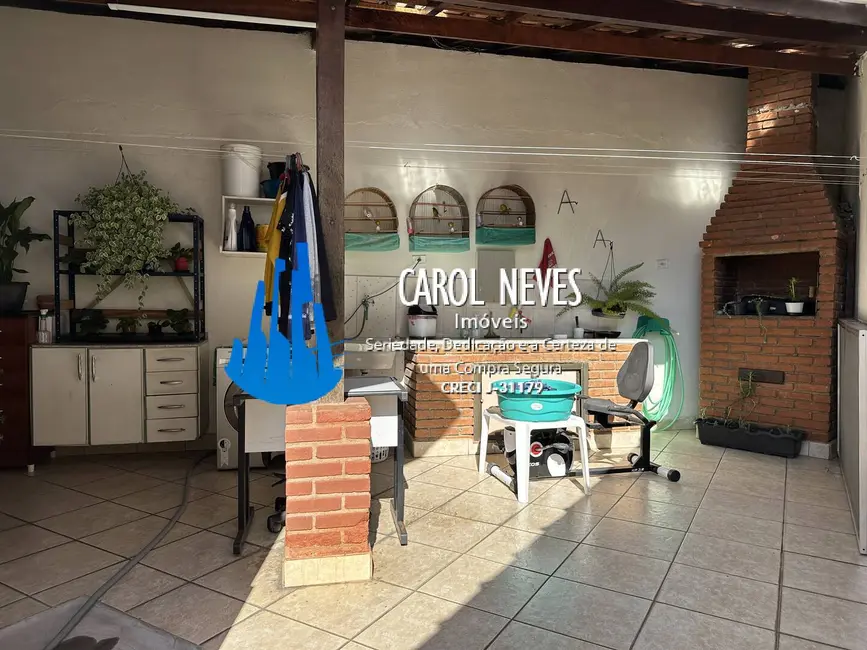 Foto 4 de Casa com 2 quartos à venda, 90m2 em Tupi, Praia Grande - SP