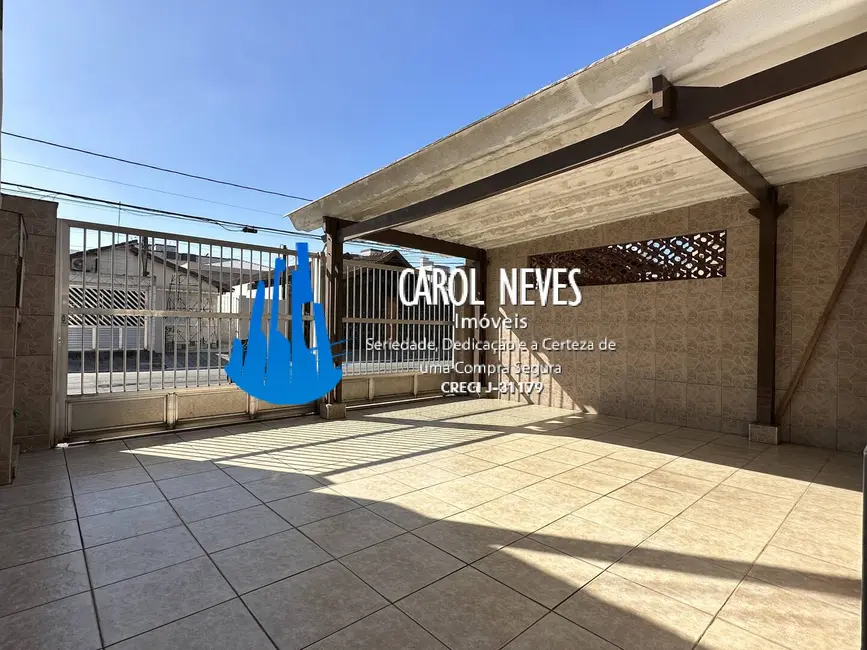 Foto 2 de Casa com 2 quartos à venda, 90m2 em Tupi, Praia Grande - SP