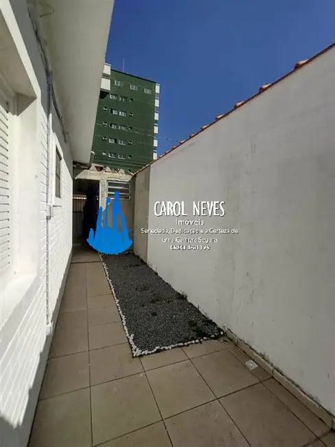 Casa com 2 quartos à venda, 80m2 em Guilhermina, Praia Grande - SP - imagem 5 Foto 5 de Casa com 2 quartos à venda, 80m2 em Guilhermina, Praia Grande - SP