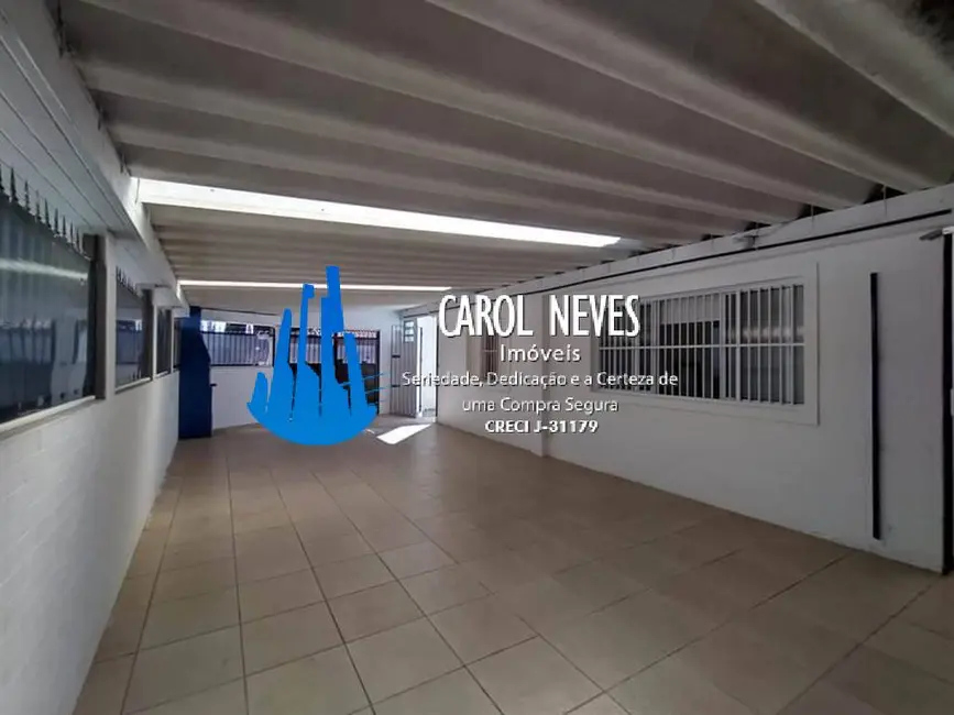 Casa com 2 quartos à venda, 80m2 em Guilhermina, Praia Grande - SP - imagem 2 Foto 2 de Casa com 2 quartos à venda, 80m2 em Guilhermina, Praia Grande - SP