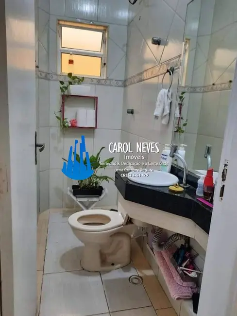 Sobrado com 3 quartos à venda, 137m2 em Guilhermina, Praia Grande - SP - imagem 8 Foto 8 de Sobrado com 3 quartos à venda, 137m2 em Guilhermina, Praia Grande - SP