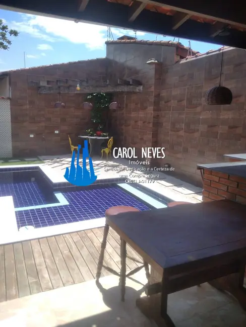Foto 1 de Casa com 2 quartos à venda, 107m2 em Itanhaem - SP