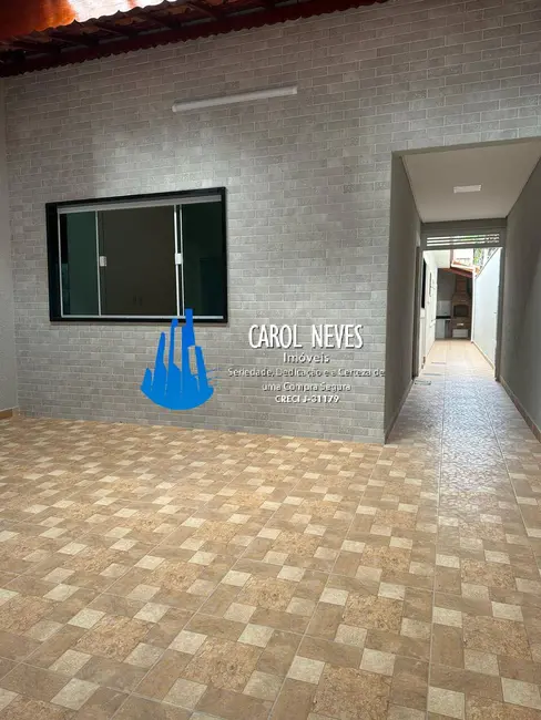 Foto 1 de Casa com 2 quartos à venda, 87m2 em Tupi, Praia Grande - SP
