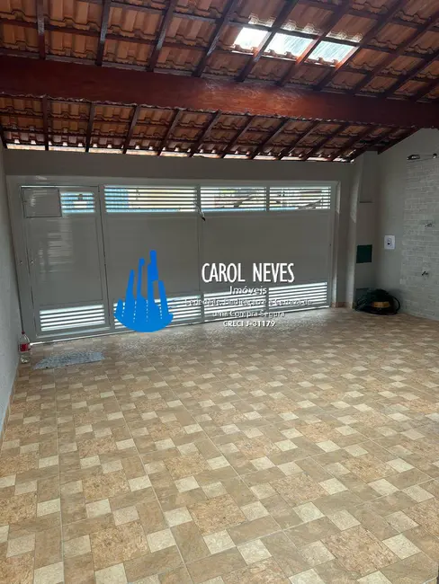 Foto 2 de Casa com 2 quartos à venda, 87m2 em Tupi, Praia Grande - SP