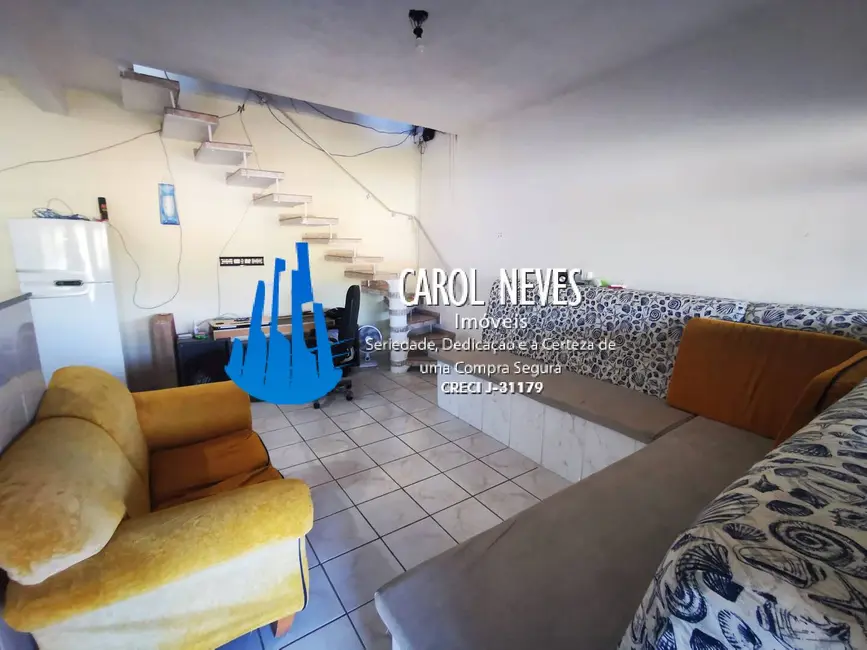 Foto 1 de Sobrado com 3 quartos à venda, 360m2 em Mongagua - SP