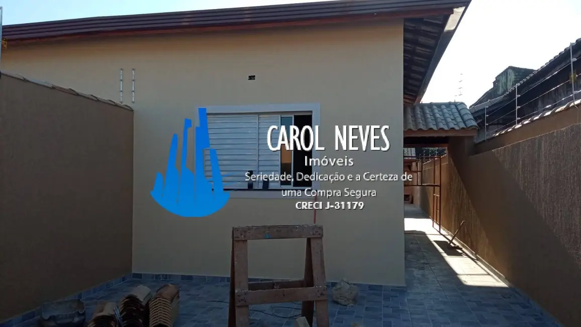 Foto 1 de Casa com 2 quartos à venda, 68m2 em Itanhaem - SP