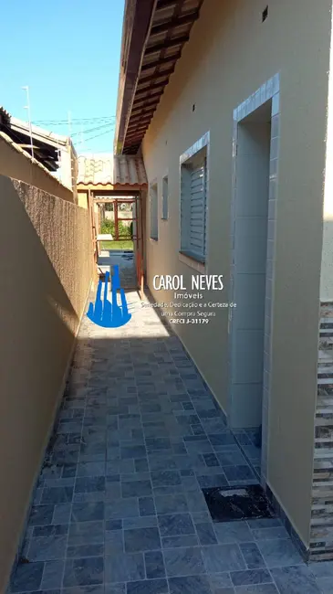 Foto 3 de Casa com 2 quartos à venda, 68m2 em Itanhaem - SP
