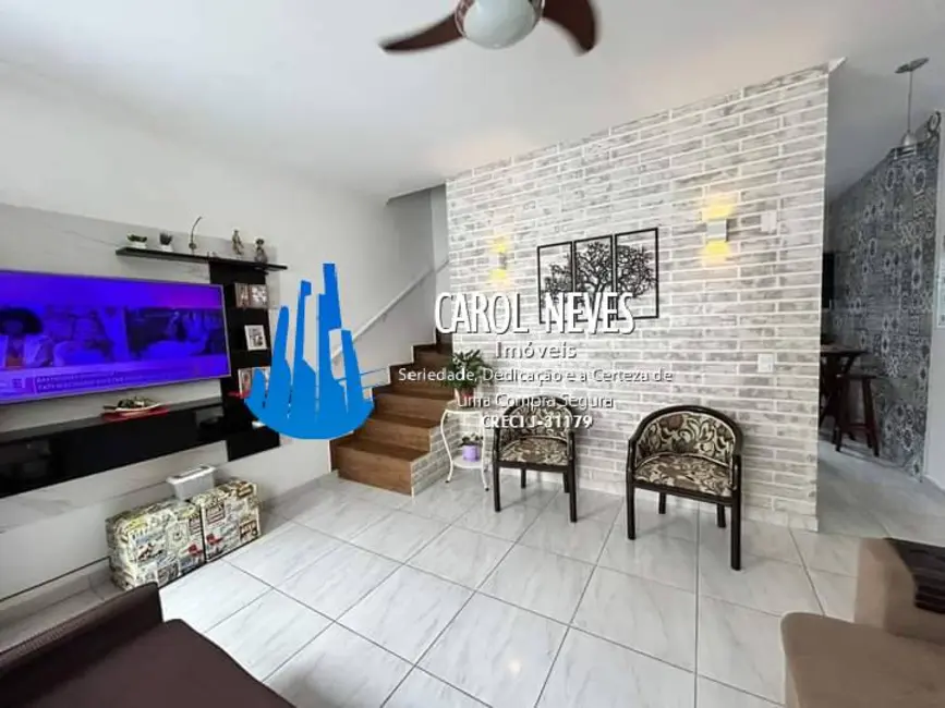 Foto 1 de Casa de Condomínio com 2 quartos à venda, 70m2 em Mongagua - SP