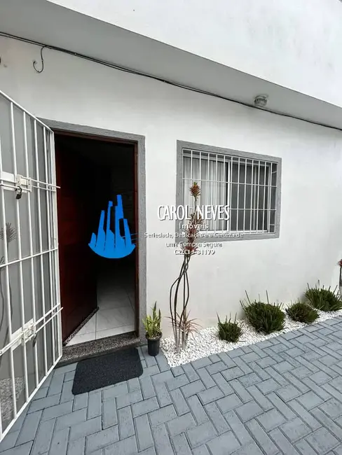 Foto 3 de Casa de Condomínio com 2 quartos à venda, 70m2 em Mongagua - SP