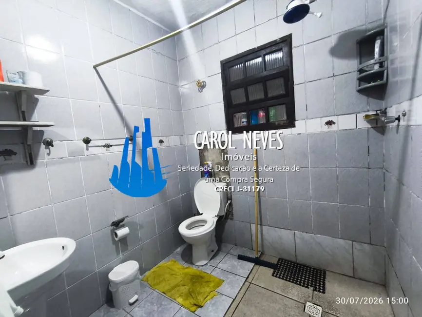 Foto 5 de Casa com 2 quartos à venda, 130m2 em Itanhaem - SP
