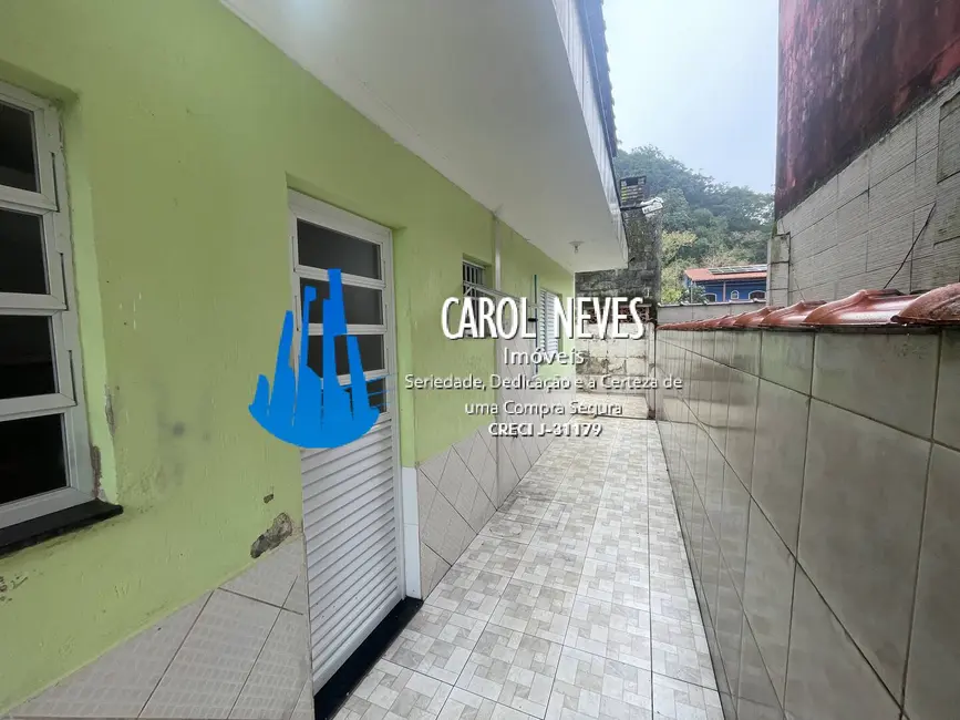 Foto 2 de Sobrado com 3 quartos à venda, 240m2 em Mongagua - SP