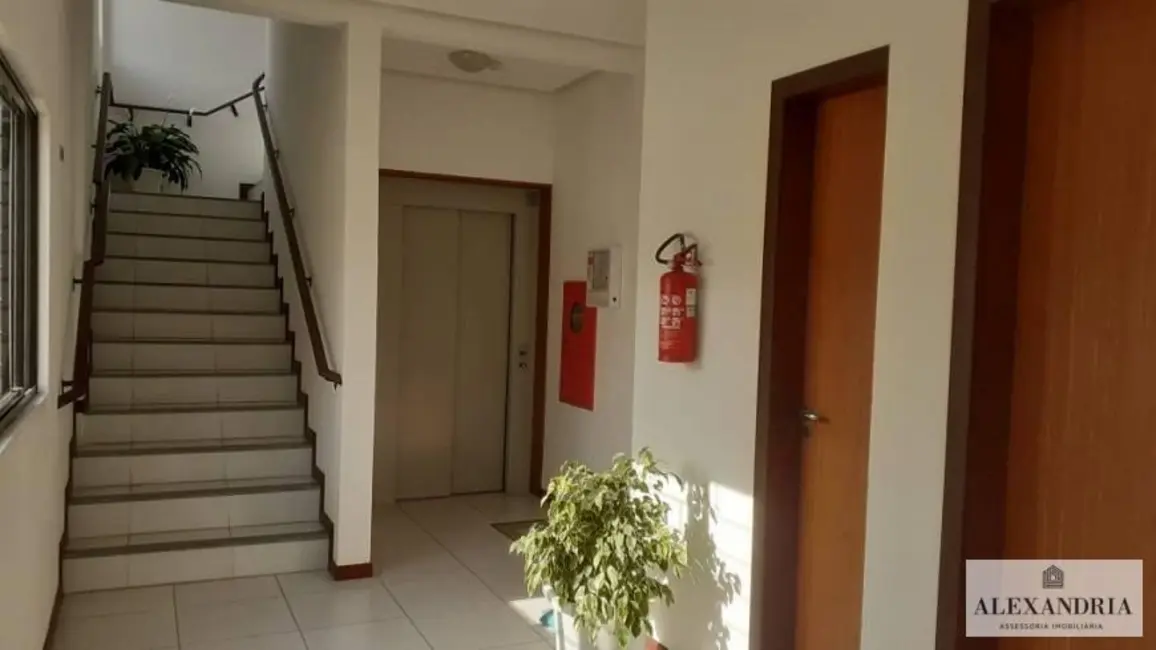 Apartamento com 2 quartos à venda, 88m2 em Ingleses do Rio Vermelho, Florianopolis - SC - imagem 3 Foto 3 de Apartamento com 2 quartos à venda, 88m2 em Ingleses do Rio Vermelho, Florianopolis - SC