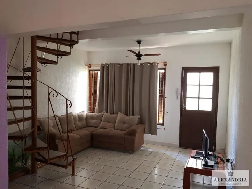 Foto 5 de Casa com 2 quartos à venda, 100m2 em Canasvieiras, Florianopolis - SC