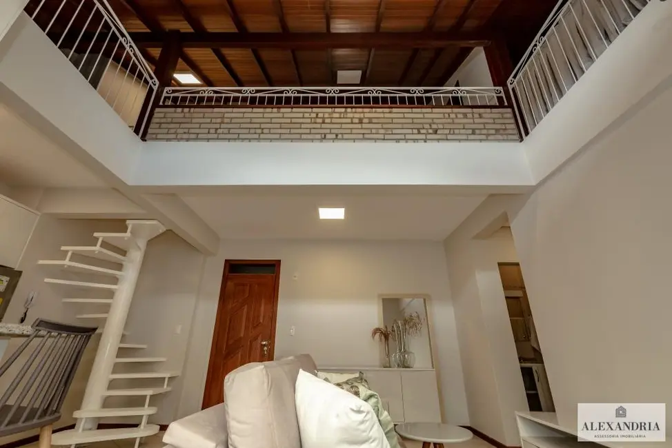 Foto 4 de Cobertura com 2 quartos à venda, 129m2 em Canasvieiras, Florianopolis - SC