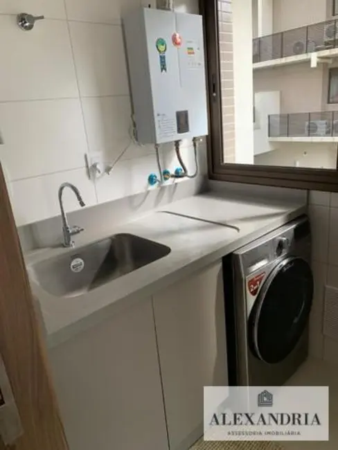 Apartamento com 3 quartos à venda, 123m2 em Córrego Grande, Florianopolis - SC - imagem 6 Foto 6 de Apartamento com 3 quartos à venda, 123m2 em Córrego Grande, Florianopolis - SC