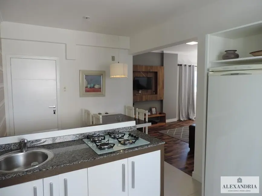 Apartamento com 3 quartos à venda, 140m2 em Centro, Balneario Camboriu - SC - imagem 9 Foto 9 de Apartamento com 3 quartos à venda, 140m2 em Centro, Balneario Camboriu - SC