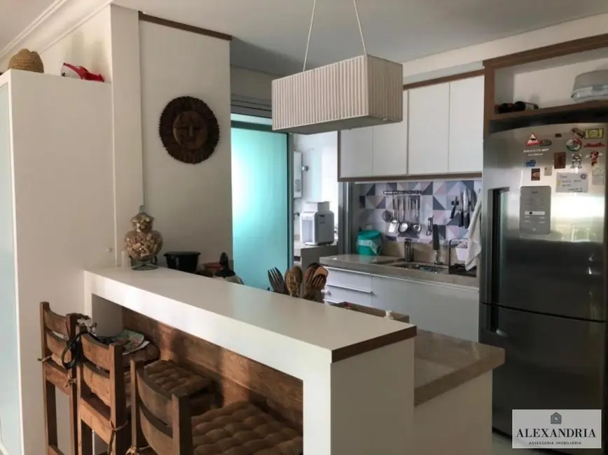 Foto 4 de Apartamento com 2 quartos à venda, 90m2 em Agronômica, Florianopolis - SC