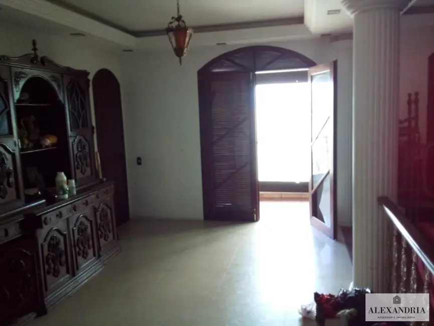 Casa com 5 quartos à venda, 400m2 em Sambaqui, Florianopolis - SC - imagem 8 Foto 8 de Casa com 5 quartos à venda, 400m2 em Sambaqui, Florianopolis - SC