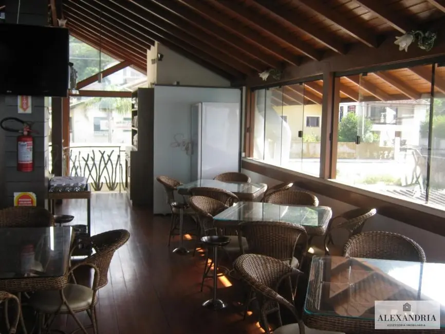 Foto 11 de Casa à venda em Sambaqui, Florianopolis - SC