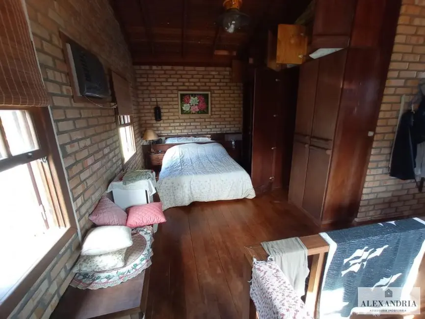 Foto 6 de Casa com 3 quartos à venda, 360m2 em Sambaqui, Florianopolis - SC