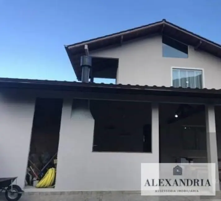 Foto 3 de Casa com 3 quartos à venda, 420m2 em Sambaqui, Florianopolis - SC