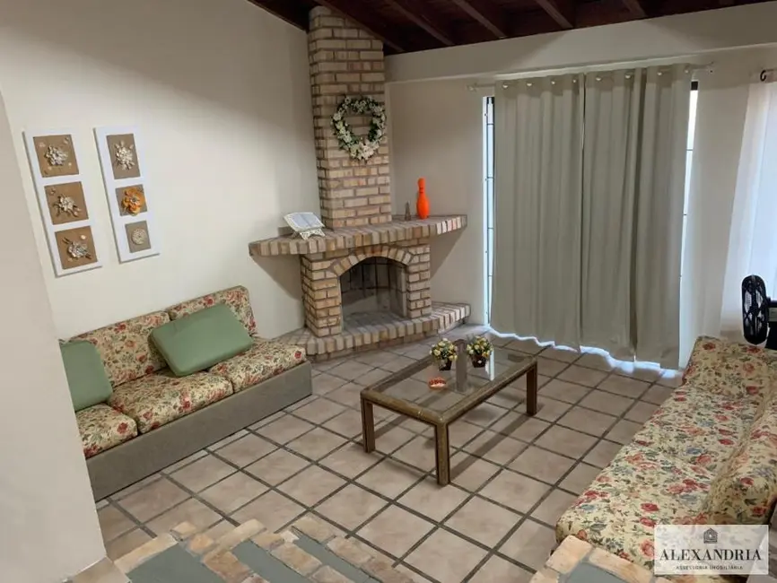 Foto 3 de Casa com 6 quartos à venda, 500m2 em Canasvieiras, Florianopolis - SC