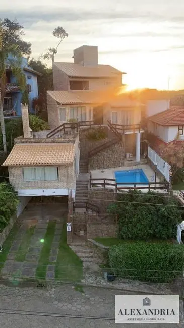 Foto 1 de Casa com 6 quartos à venda, 500m2 em Canasvieiras, Florianopolis - SC