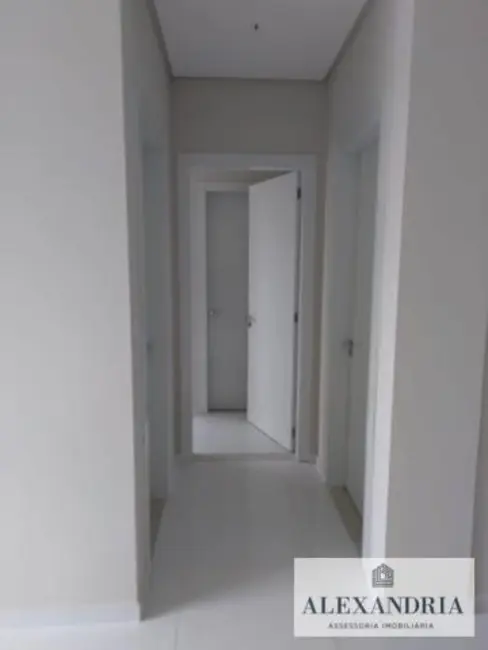 Foto 6 de Apartamento com 2 quartos à venda, 64m2 em Canasvieiras, Florianopolis - SC