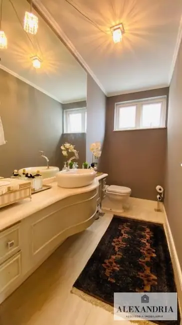 Apartamento com 4 quartos à venda, 230m2 em Centro, Florianopolis - SC - imagem 6 Foto 6 de Apartamento com 4 quartos à venda, 230m2 em Centro, Florianopolis - SC