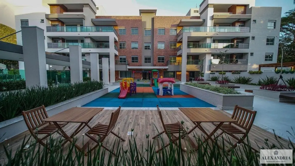 Foto 2 de Apartamento com 2 quartos à venda, 81m2 em Monte Verde, Florianopolis - SC