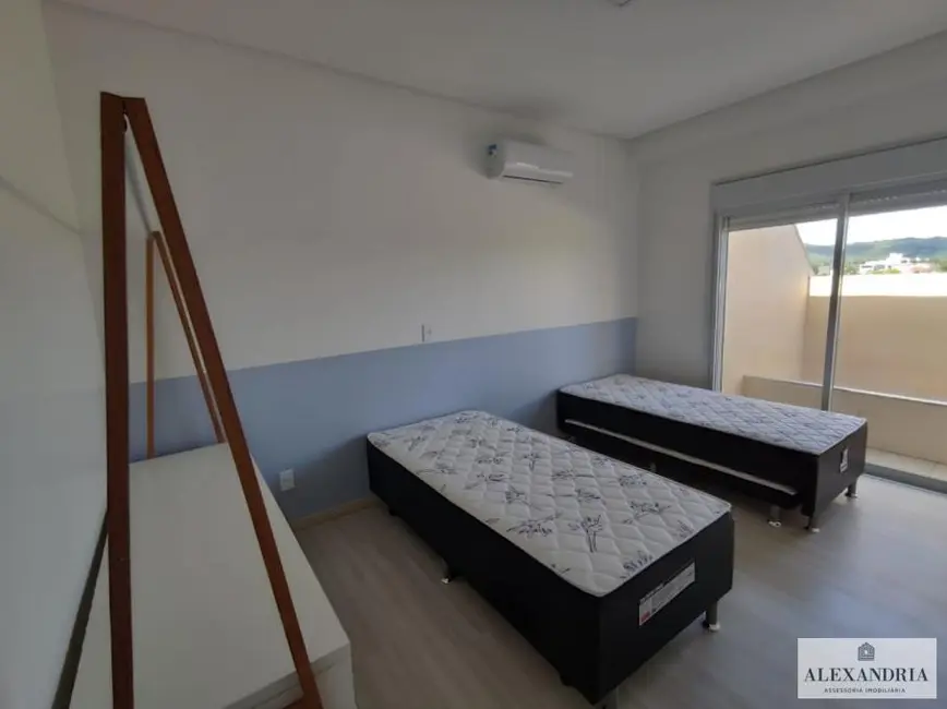 Foto 3 de Cobertura com 3 quartos à venda, 138m2 em Canasvieiras, Florianopolis - SC