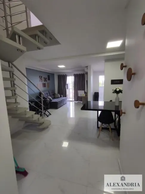Foto 1 de Cobertura com 3 quartos à venda, 138m2 em Canasvieiras, Florianopolis - SC