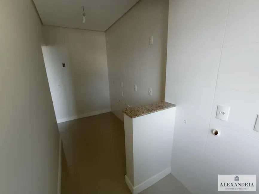 Foto 5 de Apartamento com 2 quartos à venda, 70m2 em Canasvieiras, Florianopolis - SC