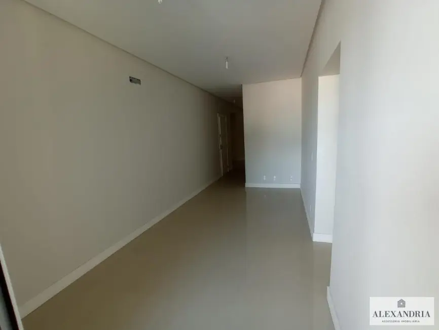 Foto 8 de Apartamento com 2 quartos à venda, 70m2 em Canasvieiras, Florianopolis - SC