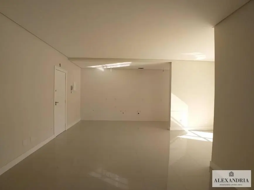 Foto 4 de Apartamento com 3 quartos à venda, 111m2 em Canasvieiras, Florianopolis - SC