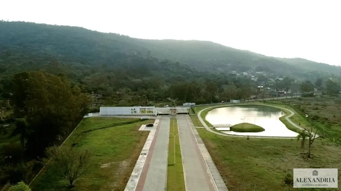 Terreno / Lote à venda, 400m2 em Ratones, Florianopolis - SC - imagem 3 Foto 3 de Terreno / Lote à venda, 400m2 em Ratones, Florianopolis - SC