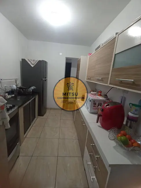 Apartamento com 2 quartos à venda em Parque São Vicente, Maua - SP - imagem 3 Foto 3 de Apartamento com 2 quartos à venda em Parque São Vicente, Maua - SP