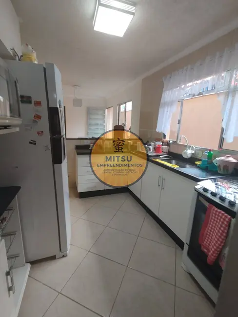 Sobrado com 3 quartos à venda em Jardim Sapopemba, São Paulo - SP - imagem 3 Foto 3 de Sobrado com 3 quartos à venda em Jardim Sapopemba, São Paulo - SP