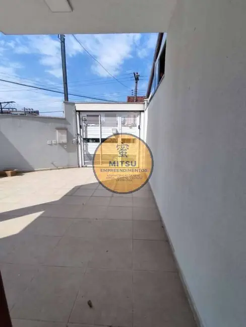 Foto 1 de Sobrado com 3 quartos à venda e para alugar em Parque Jaçatuba, Santo Andre - SP