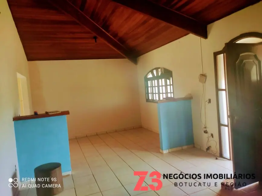 Foto 8 de Chácara com 3 quartos à venda, 1000m2 em Botucatu - SP