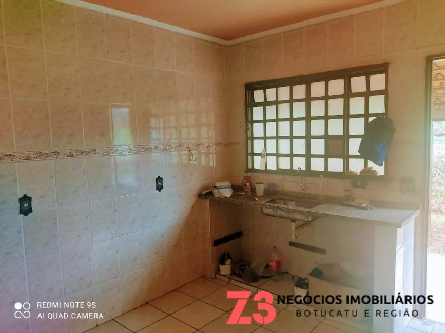 Foto 6 de Chácara com 3 quartos à venda, 1000m2 em Botucatu - SP