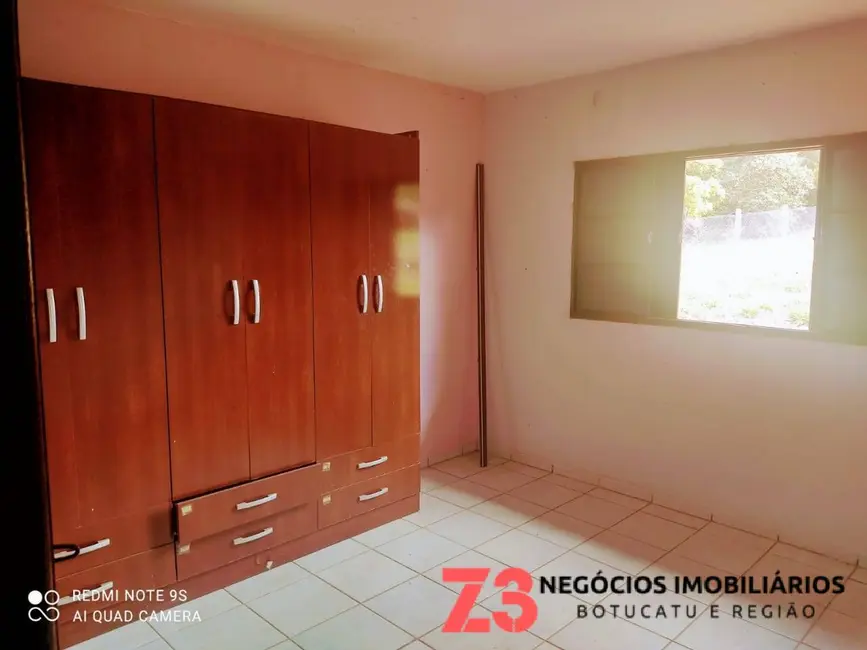 Foto 9 de Chácara com 3 quartos à venda, 1000m2 em Botucatu - SP