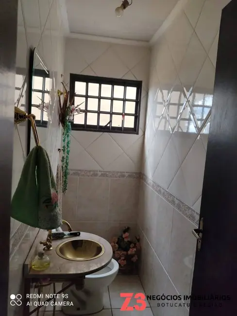 Foto 7 de Casa com 3 quartos à venda, 300m2 em Jardim Bom Pastor, Botucatu - SP