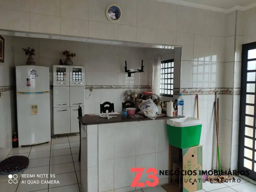 Foto 5 de Casa com 3 quartos à venda, 300m2 em Jardim Bom Pastor, Botucatu - SP