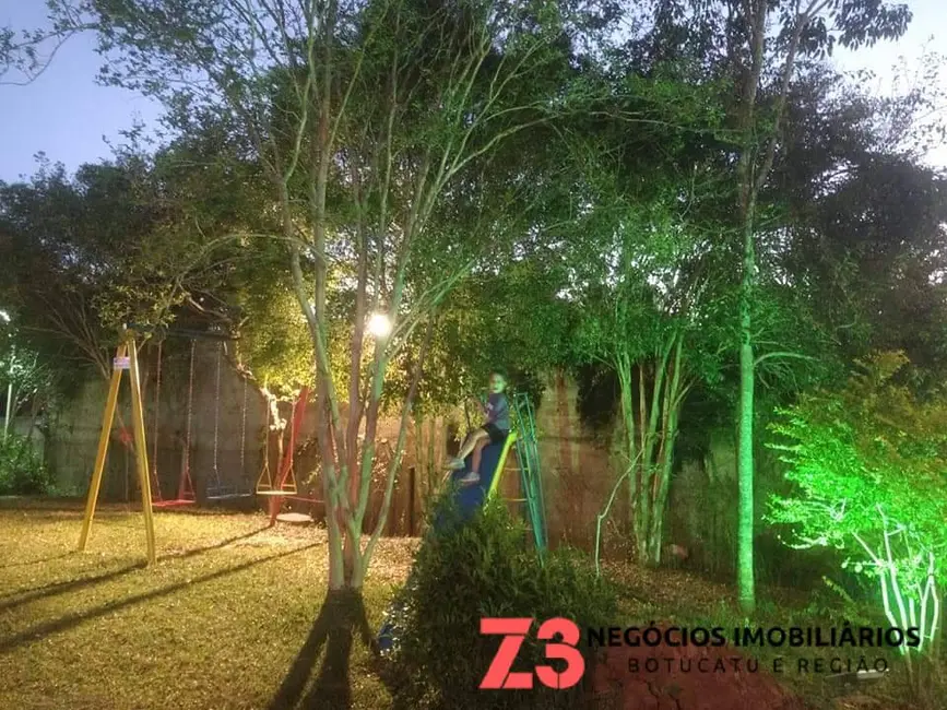 Foto 18 de Chácara à venda, 5700m2 em Chácara Recreio Vista Alegre, Botucatu - SP