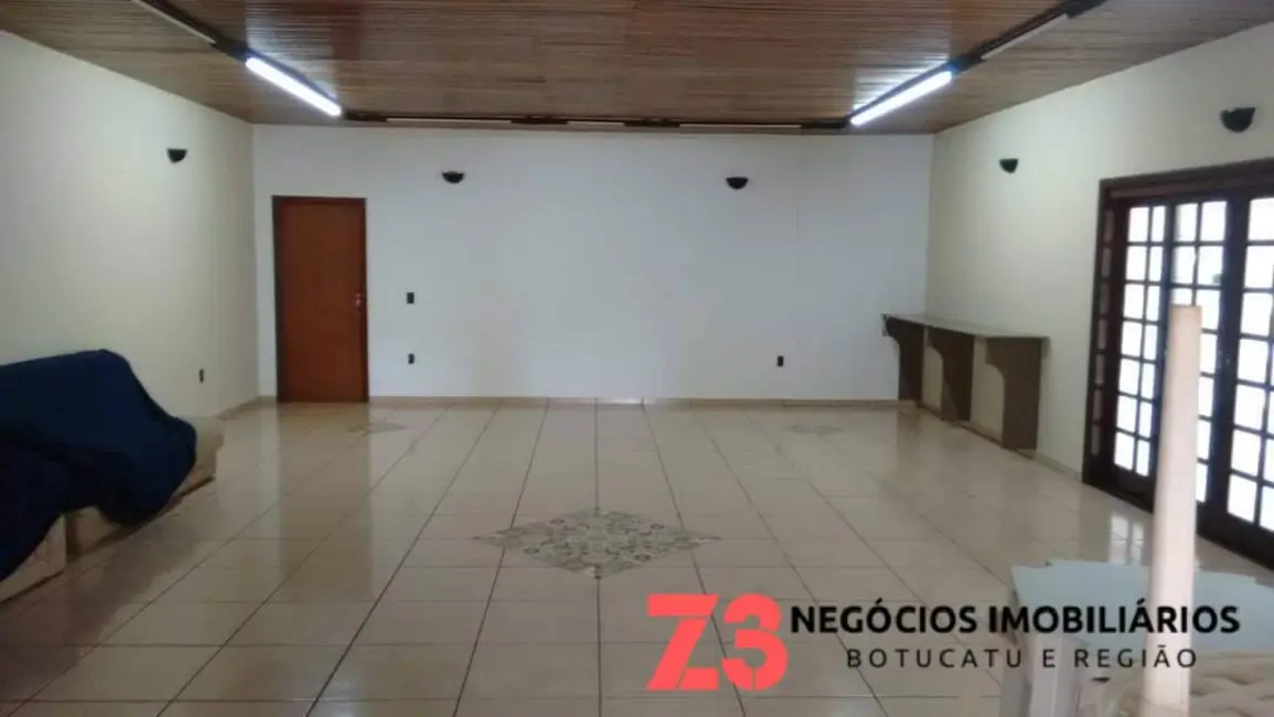 Foto 8 de Chácara à venda, 5700m2 em Chácara Recreio Vista Alegre, Botucatu - SP