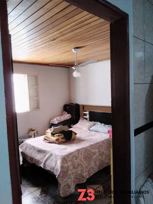 Foto 6 de Casa com 4 quartos à venda, 260m2 em Botucatu - SP