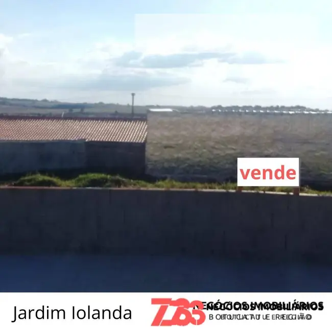 Foto 1 de Terreno / Lote à venda, 375m2 em Botucatu - SP