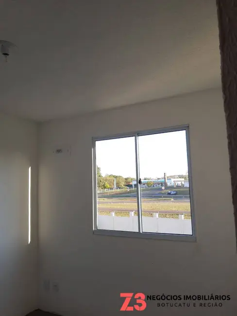 Foto 6 de Apartamento com 2 quartos à venda e para alugar em Botucatu - SP