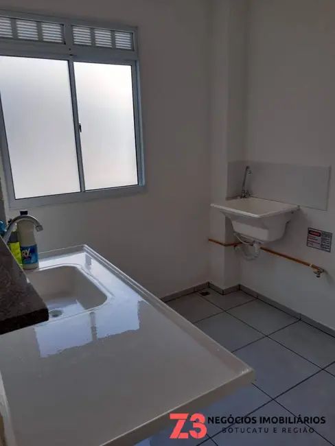 Foto 5 de Apartamento com 2 quartos à venda e para alugar em Botucatu - SP